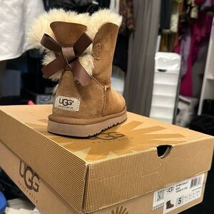 UGGS With Mini Bailey Bow